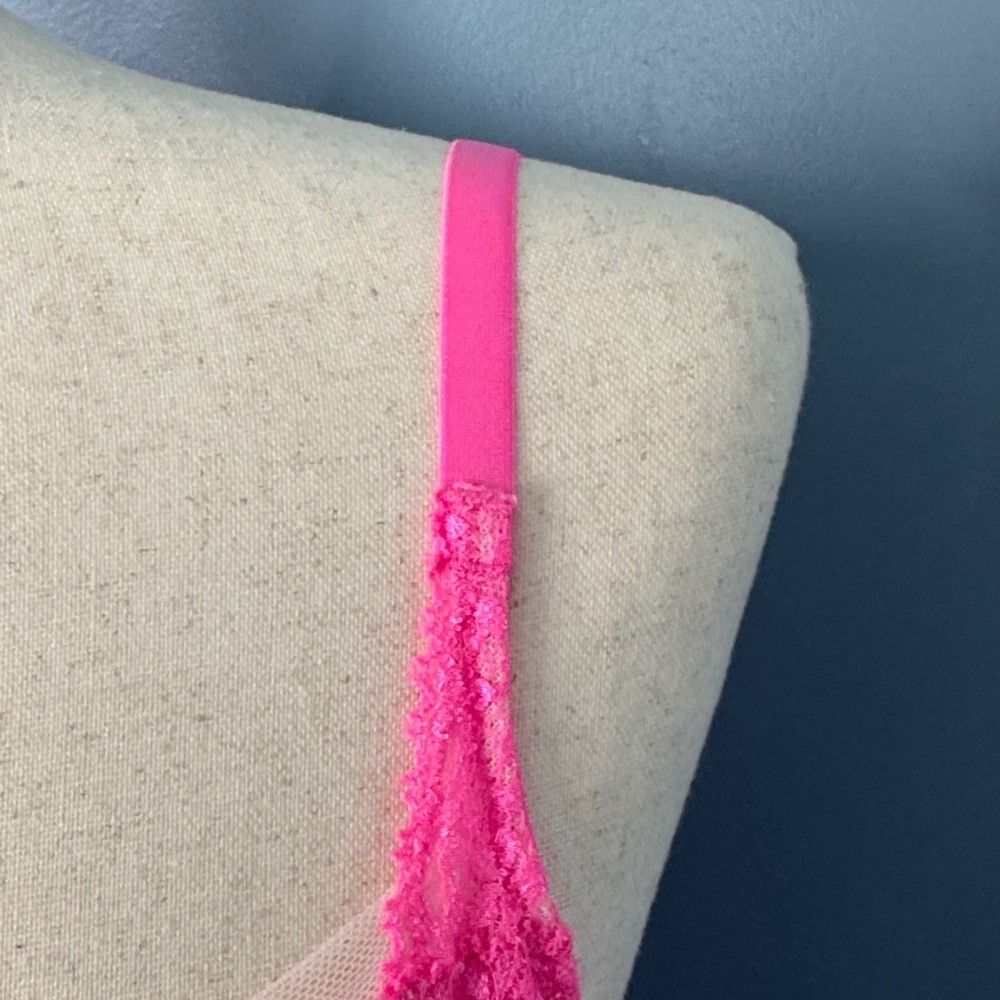 Victoria's Secret Dream Angels Hot Pink Sheer Lace Unlined Demi Bra 34C - Picture 9 of 16